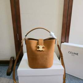 Picture of Celine Handbags _SKUfw225666894fw